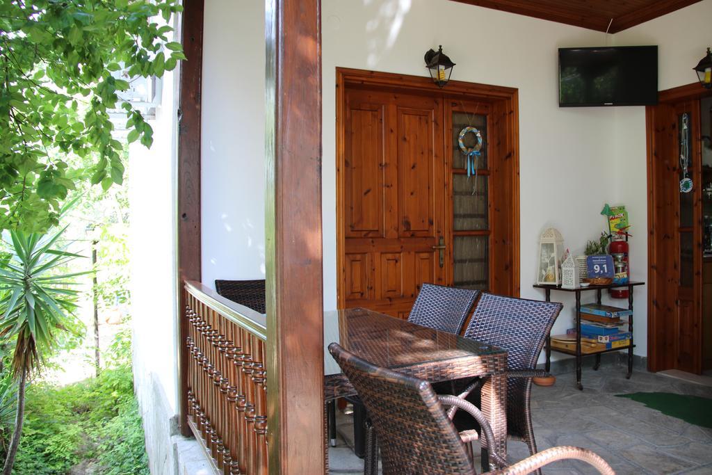 Апартаменты Patroudis House Скала-Рахониу Экстерьер фото